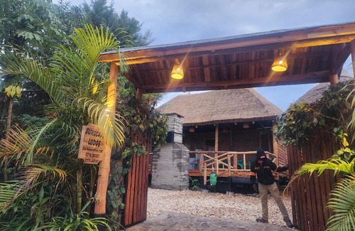 Fort Portal Hotel | Sunscape lodge