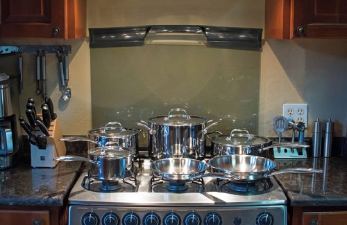 West End Condo | Sunset 8A: Charming 2-Bedroom Condo in popular Sunset Villas, West End with Pool