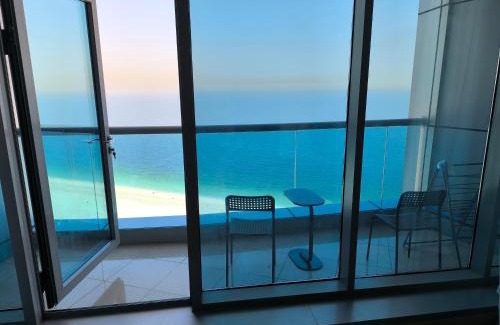 Rumailah Apartment | Sunset Ajman Beach - kids friendly