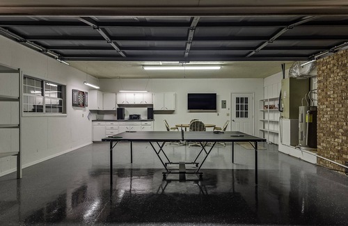 Lakeview House | Sunset Bay on Bull Shoals Lake- Howard Creek area!