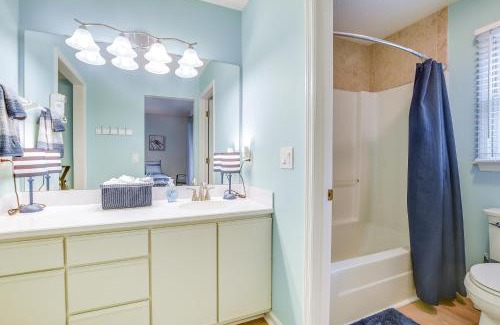 Sea Trail Apartment | Sunset Beach Condo Ideal Golfing Getaway!