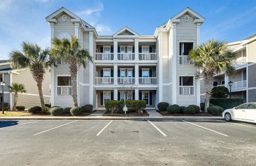 Sunset Beach Apartment | Sunset Beach Condo with Balcony, 5 Mi to the Ocean!