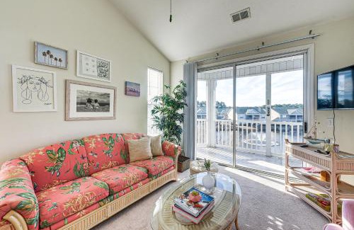 Sunset Beach Apartment | Sunset Beach Condo with Balcony, 5 Mi to the Ocean!