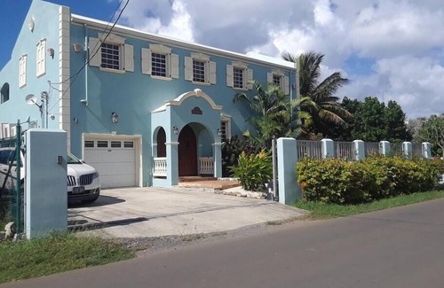 Estate Prosperity West House | Sunset Beach Dreams