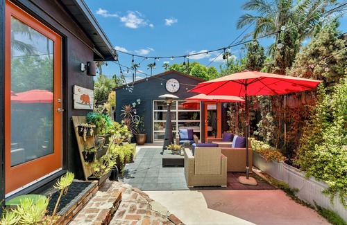 Sunset Cliffs Apartment | Sunset Cliffs Studio located 4 houses in from the water