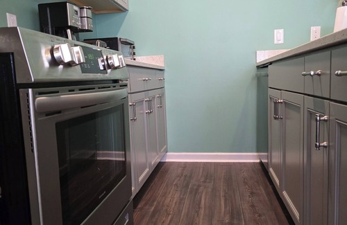 Garden City Cottage | Sunset Hideaway! Charming 2 bedroom cottage with pool in amazing Murrells Inlet