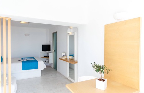 Firostefani Hotel | Sunset Hotel