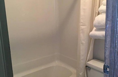 Wamsutter Hotel | Sunset Inn