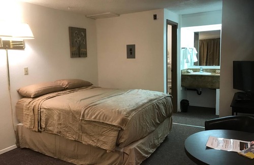 Wamsutter Hotel | Sunset Inn