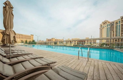 Deira Apartment | Sunset Lake Condo - RP Home