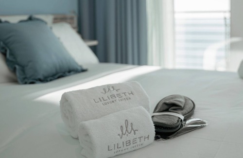Magazzeno Bed & Breakfast | Sunset - Lilibeth Luxury Suites