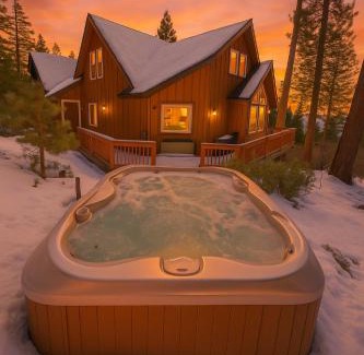 Shaver Lake House | Sunset Mountain Hot Tub, Fire Table, Epic Views