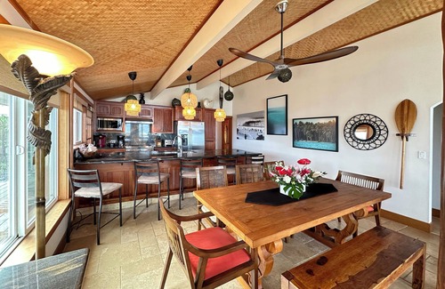 Pupukea House | Sunset Oceanfront Hale Kalea - Beach Cruisers!