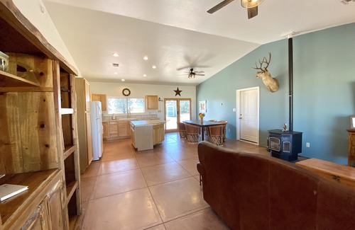 Elgin House | Sunset Ride Ranch/Foreman's house