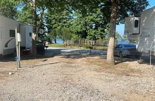 Redwood House | Sunset View RV Spot 30 AMP