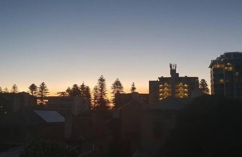 Glenelg Apartment | Sunsets At Glenelg
