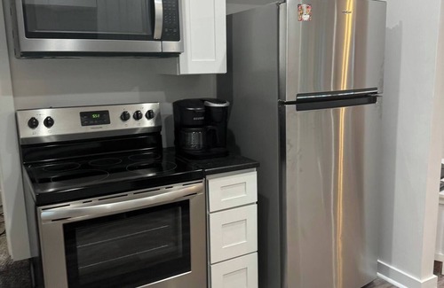 Apex House | Sunshine’s Crashpad mini barn!