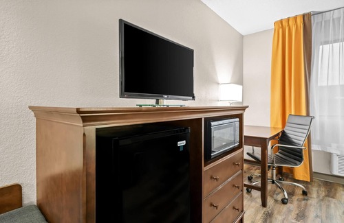 Alexandria Hotel | Super 8 by Wyndham Alexandria MN