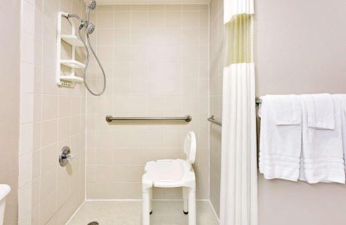 Athens Hotel | Super 8 by Wyndham Athens