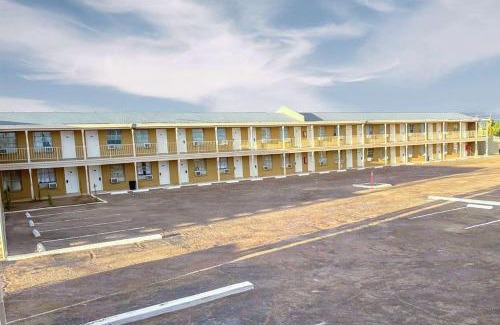 Blythe Hotel | Super 8 by Wyndham Blythe