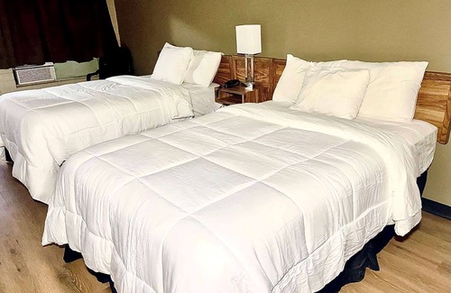 Blythe Hotel | Super 8 by Wyndham Blythe