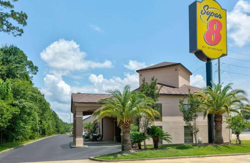 D'Iberville Hotel | Super 8 by Wyndham Diberville Biloxi Area
