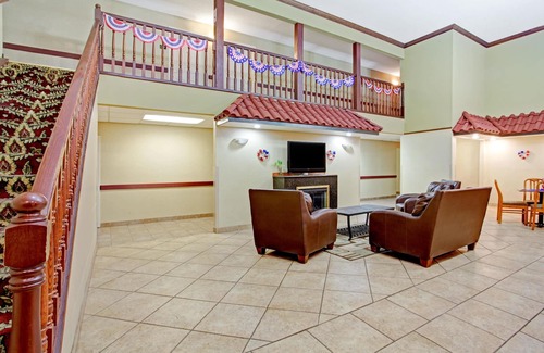 Forrest City Hotel | Super 8 by Wyndham Forrest City AR