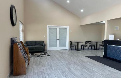 Grand Island Hotel | Super 8 by Wyndham Grand Island