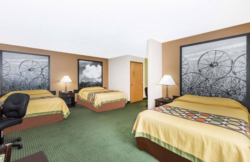 Jefferson Hotel | Super 8 by Wyndham Jefferson