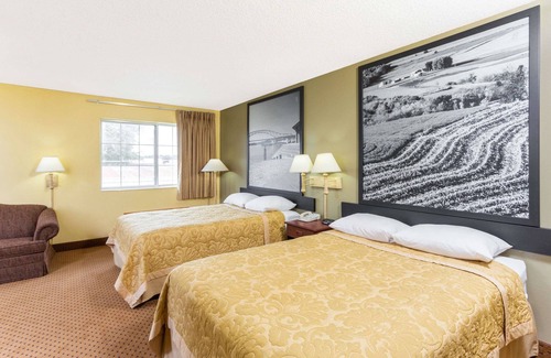 Osage Hotel | Super 8 by Wyndham Osage