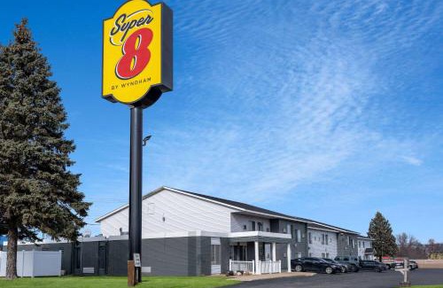 Owatonna Hotel | Super 8 by Wyndham Owatonna