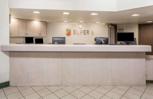 North Mountain Hotel | Super 8 by Wyndham Phoenix Metro North