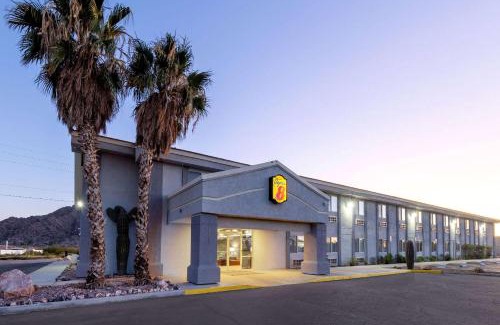 Quartzsite Hotel | Super 8 by Wyndham Quartzsite AZ