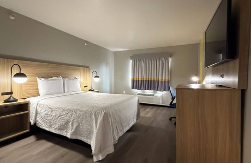 Richfield Hotel | Super 8 by Wyndham Richfield/Cleveland