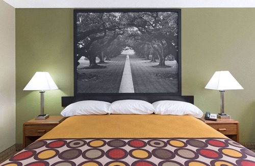 Tallulah Hotel | Super 8 by Wyndham Tallulah LA