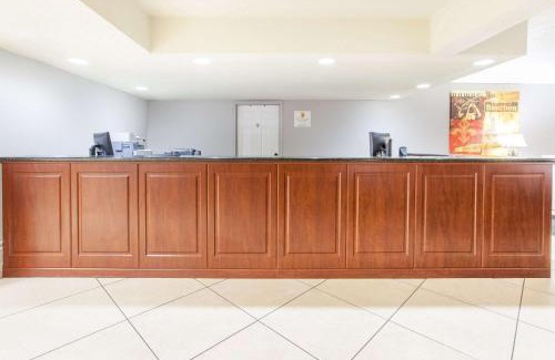 West Monroe Hotel | Super 8 by Wyndham West Monroe