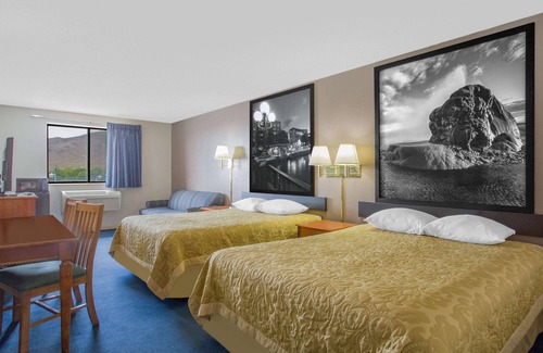 Winnemucca Hotel | Super 8 by Wyndham Winnemucca NV