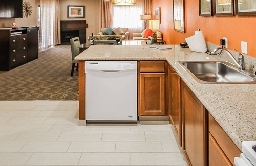 Araby Commons Condo | Super Deluxe Palm Springs Condo