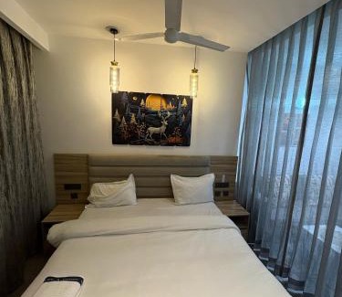 Noida Apartment | super