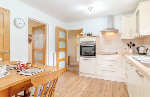 Loddon Cottage | Super location to explore all the delights of Norfolk and Suffolk.