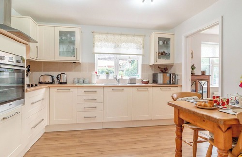 Loddon Cottage | Super location to explore all the delights of Norfolk and Suffolk.