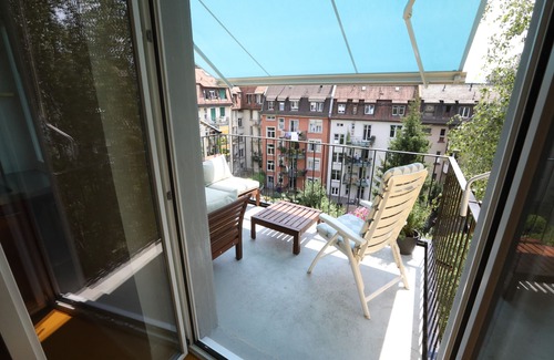 Wipkingen Apartment | super renovated apartment in Zurich's trendy district