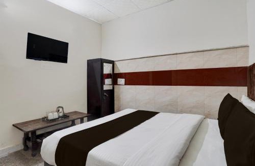 Ghaziabad Hotel | Super Townhouse Johri Enclave Metro Station Formerly Second Home