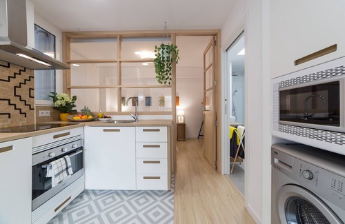Sant Francesc Apartment | SUPERB LOCATION FOR DISCOVERING VALENCIA, STILYSH & CENTRAL WITH BALCONY.