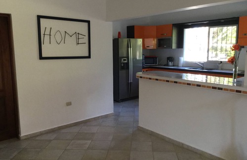 La Iglesia Villa | Superb Villa Rancho