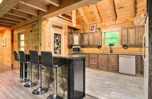 Saint-Raymond Ski Chalet | Superbe Chalet en Bois Rond Spa- La Fontaine Rouge