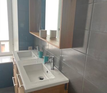 Batz-sur-Mer Apartment | Superbe duplex T4, au coeur de Batz, tout à pied !