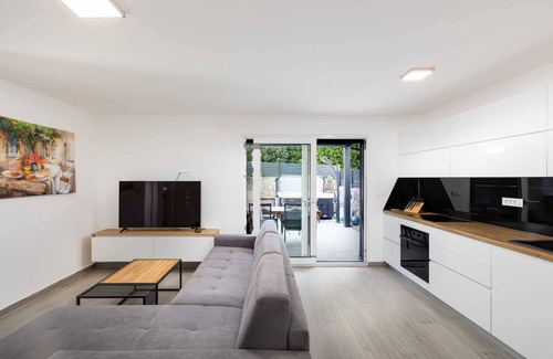 Vantacici Apartment | Superior Apartment I. with Jacuzzi