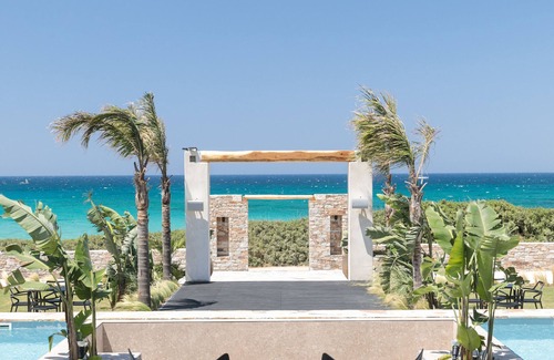 Kastraki Apartment | Superior Sea View 2-Room Residence with Outdoor HotTub - Eden Residences &Suites