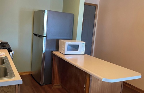 Golconda House | Superior Suite- Peaceful Retreat on the River